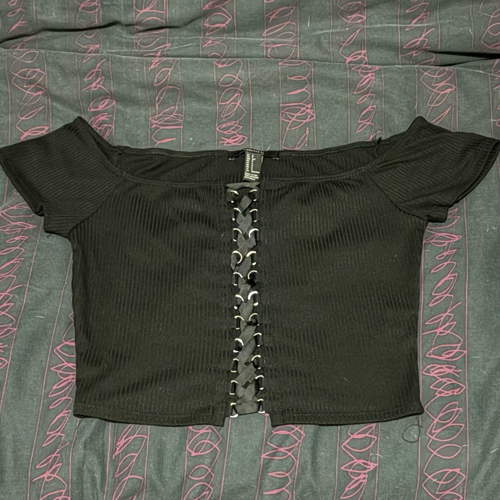 Forever 21 Black Off-Shoulder Top